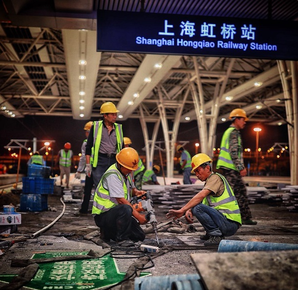 迎接進博會，虹橋火車站站容大“升級”