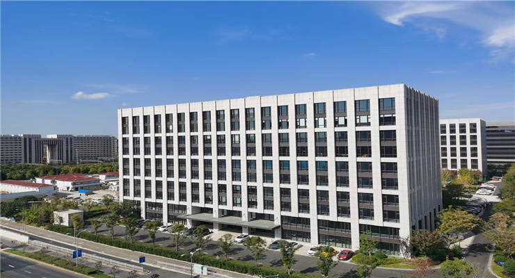 上海長三角電商中心招商熱線，一站式解決企業(yè)辦公需求！
