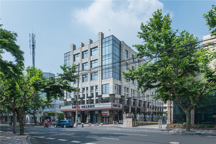 上海合諾實(shí)業(yè)大廈：城市中心的商務(wù)綠洲，匯聚無限商機(jī)