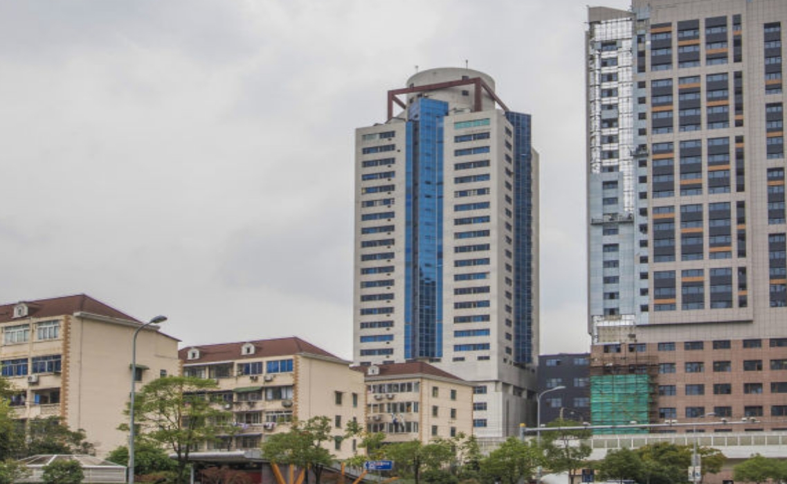 上海普陀區(qū)鎮(zhèn)坪路寫字樓招商匯總，3元以下價位盡享城市繁華！