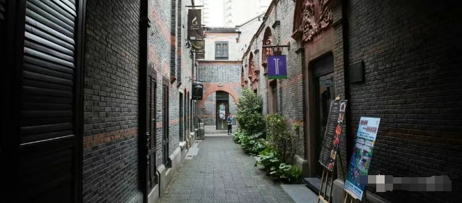 上海黃浦區(qū)出售獨棟：威海路鬧中取靜老洋房，身份之選用途多元